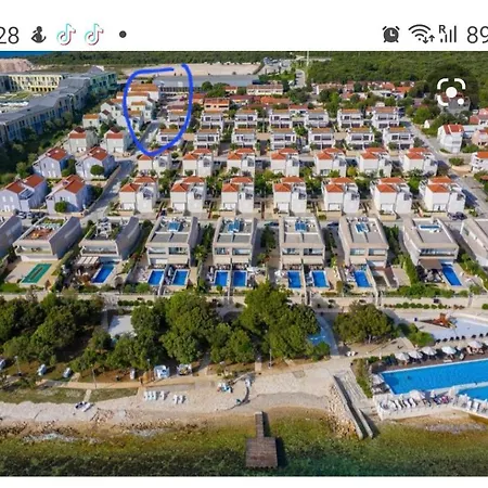 Marea 2 With Pool Access